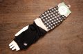 うさぎ刺繍アームカバー　ブラック