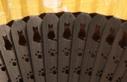 画像3: 親子猫扇子　からし 
