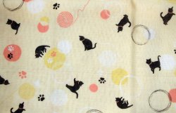 画像2: ねこまりガーゼ手ぬぐい　黄