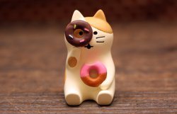画像1: ドーナツのぞき猫
