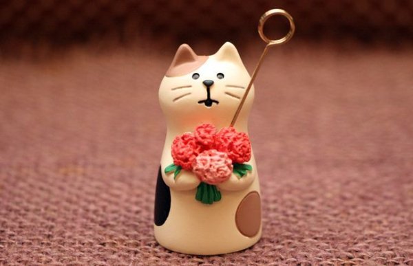 画像1: 贈りものカードスタンド　カーネーション猫 (1)